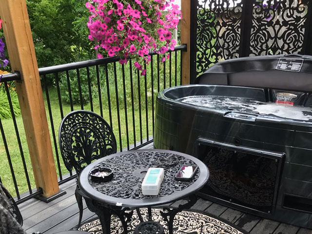 Factory Direct SpaBerry Hot Tub Pricing